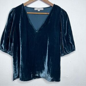 LOFT Crushed Velvet Top Shirt Womens Sz S Dark Gray Puff Sleeve V Neck